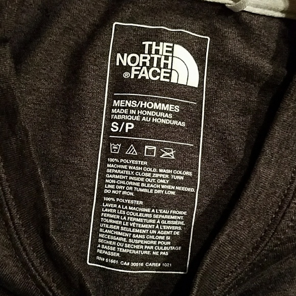 NWOT The North Face Tee - Picture 2 of 4